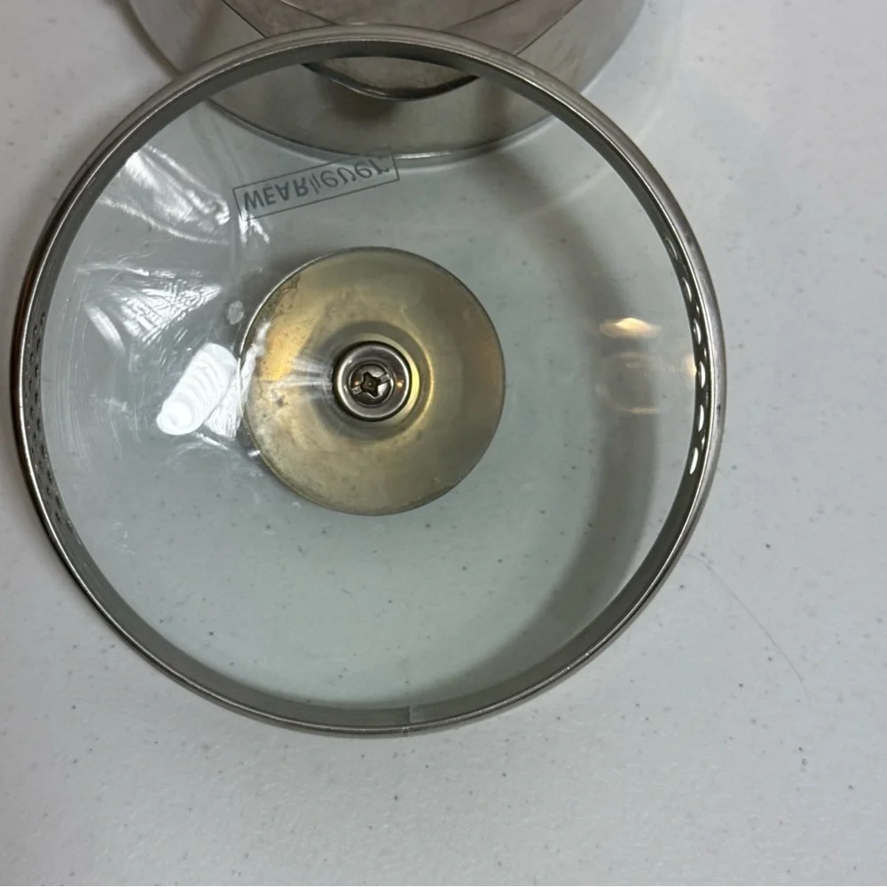 WearEver Stainless Steel 2 Qt Saucepan with‎ Double Pour Spouts & Strainer Lid